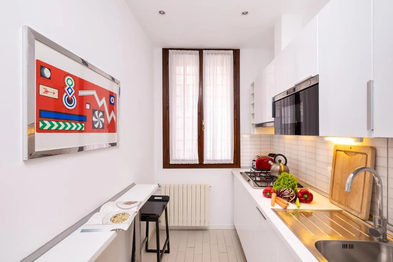 Residence Ca' Foscolo Venice 2*,  Italy