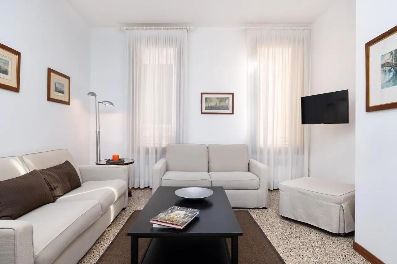 ** Aparthotel Residence Ca' Foscolo Venice Italy