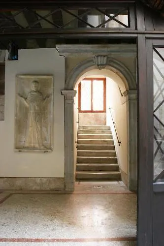 Residence Ca' Foscolo Venice Aparthotel