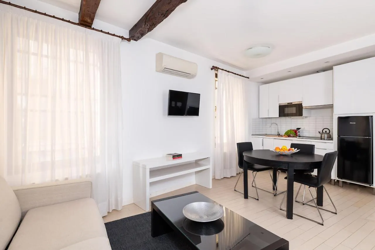 ** Aparthotel Residence Ca' Foscolo Venice Italy